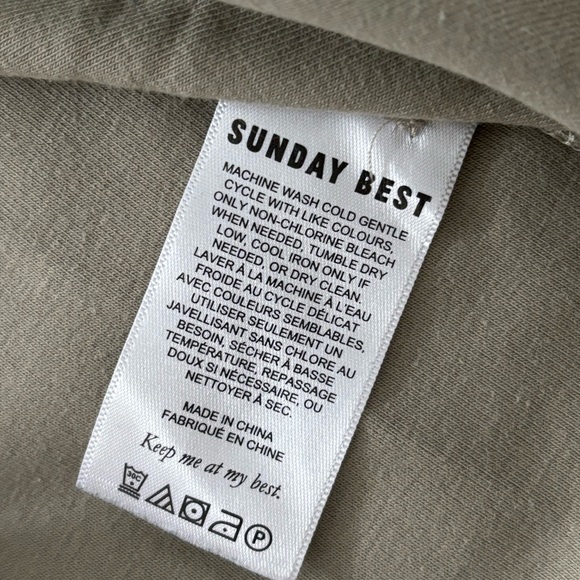 Aritzia sage button cardigan top - Picture 4 of 5
